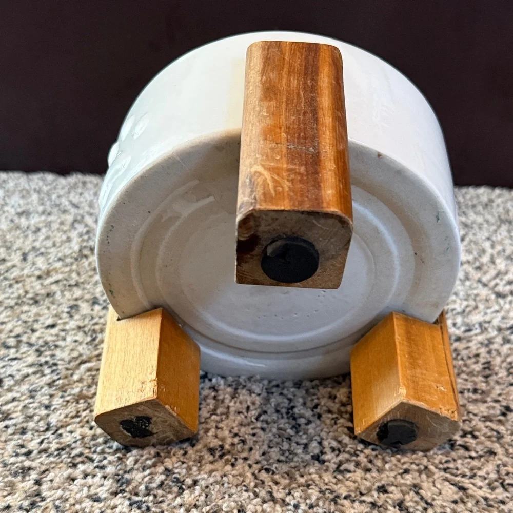 White Ceramic Pet Bowl with Wooden Stand - Picture 2 of 6